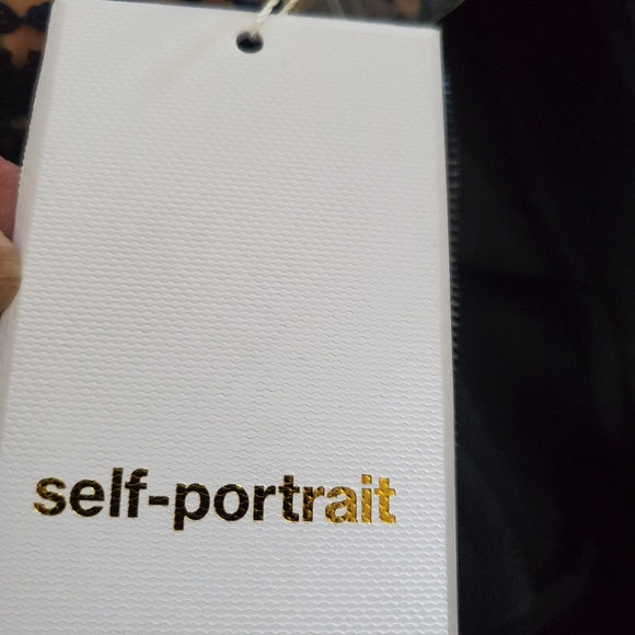 SELF- PORTRAIT NEW WITH TAGS! Bella lace trim navy and black dress. Size 2 - Picture 12 of 14